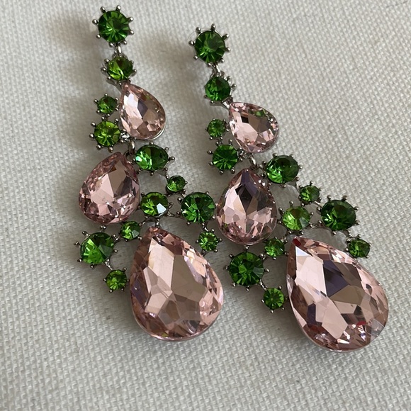 Pink and green rhinestone earrings - Picture 7 of 11